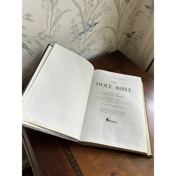 Holy Bible Authorized King James Version Printed By World Bible Publisher Hard - Picture 6 of 11
